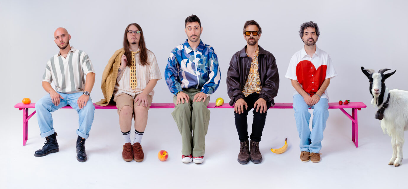 Le Canzoni Giuste Sotto La Panca